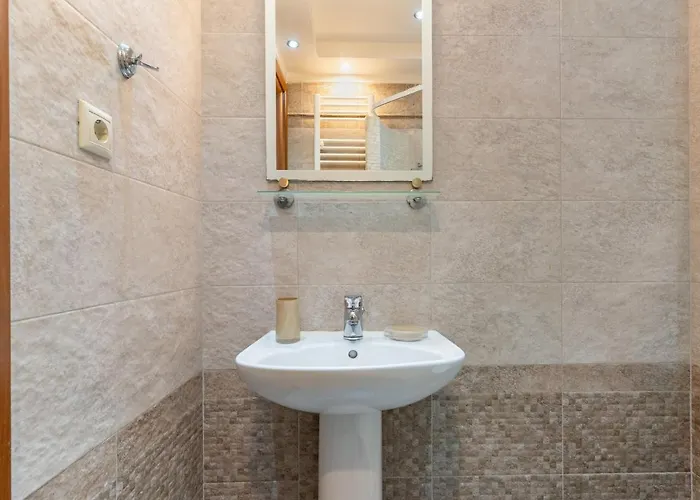 Sani Breeze By Halu! Сани-Бич