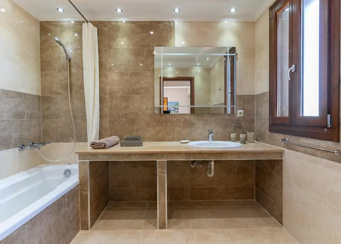 Sani Breeze By Halu! Сани-Бич