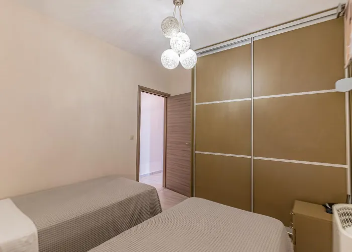 Sani Breeze By Halu!