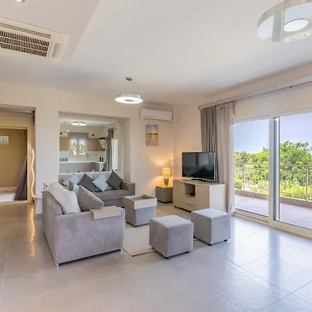 Villa Sani Breeze By Halu! *