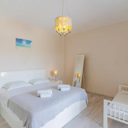 Sani Breeze By Halu!