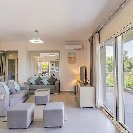 Sani Breeze By Halu! فيلة