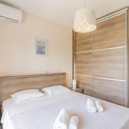 Sani Breeze By Halu!